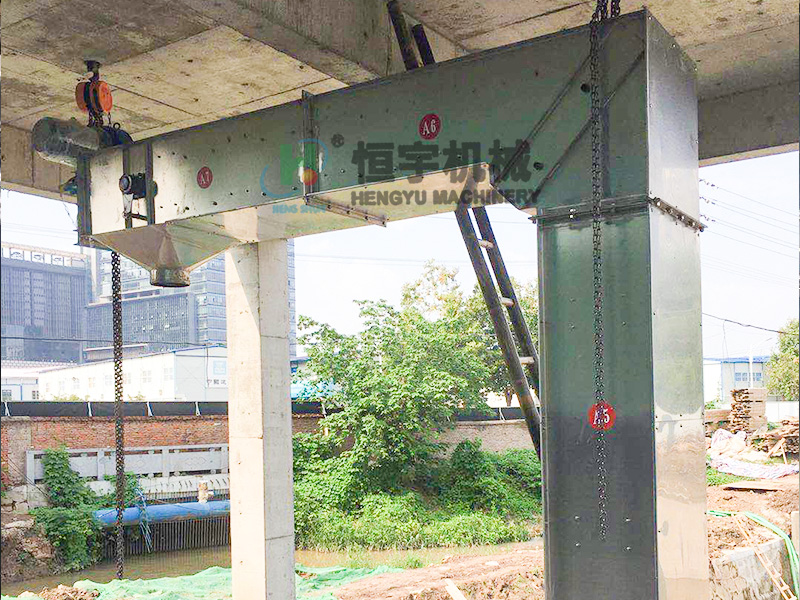 江蘇某環(huán)?？萍加邢薰?Z型提升機